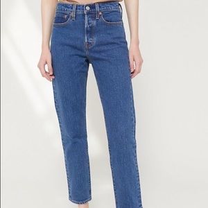 Levi’s Wedgie Jean size 29 NWT